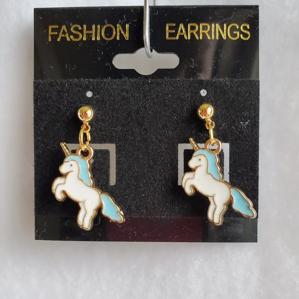 Girls unicorn post earrings in blue